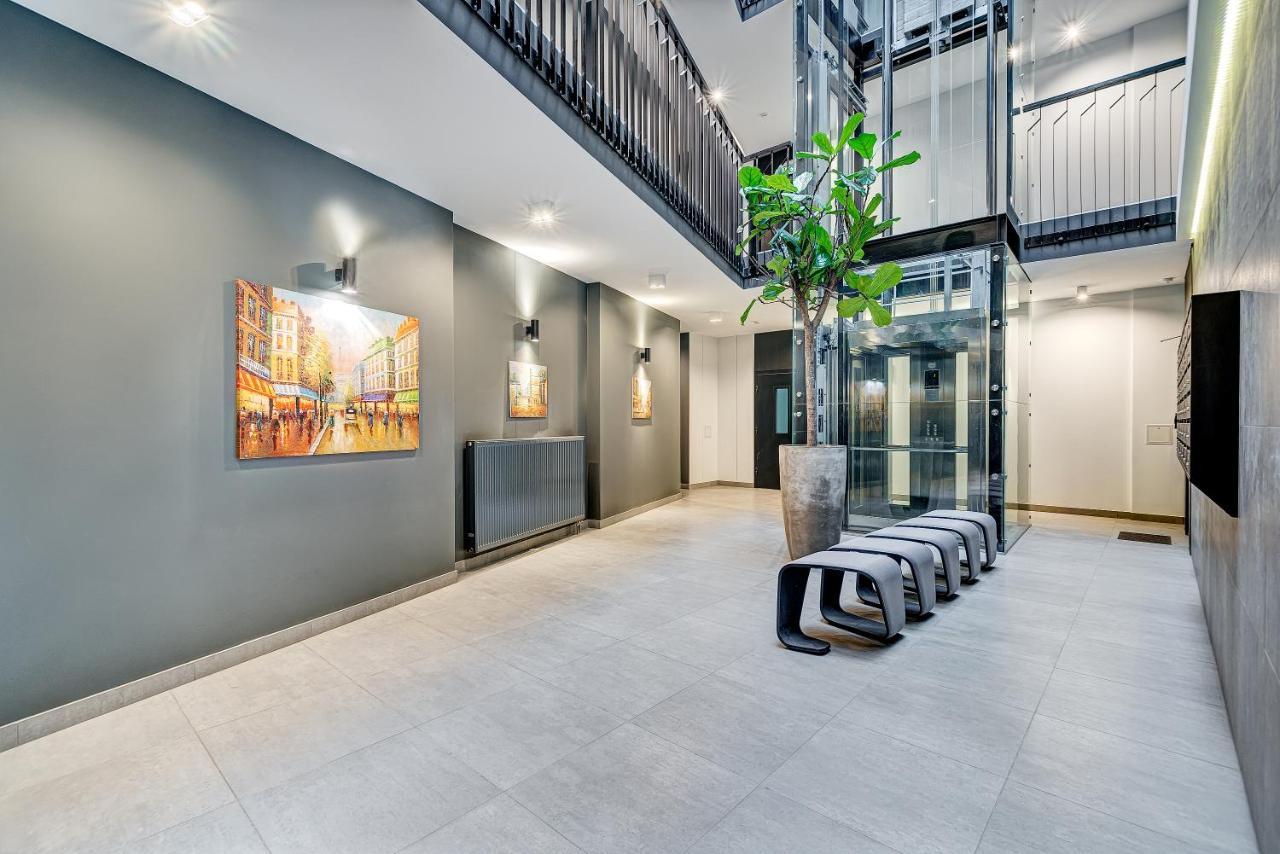 Happy Inn Presidential, Self Check-In, Parking In The Underground Garage VNO Extérieur photo