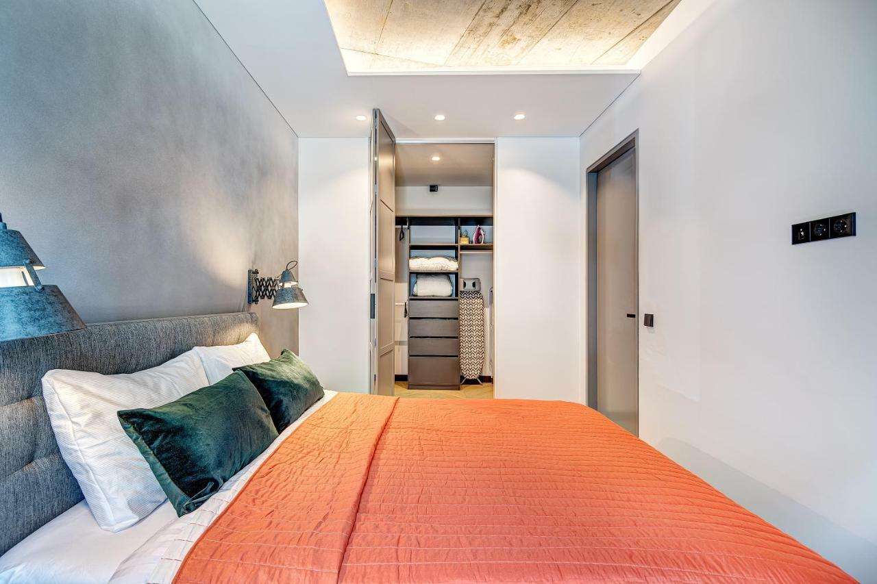 Happy Inn Presidential, Self Check-In, Parking In The Underground Garage VNO Extérieur photo