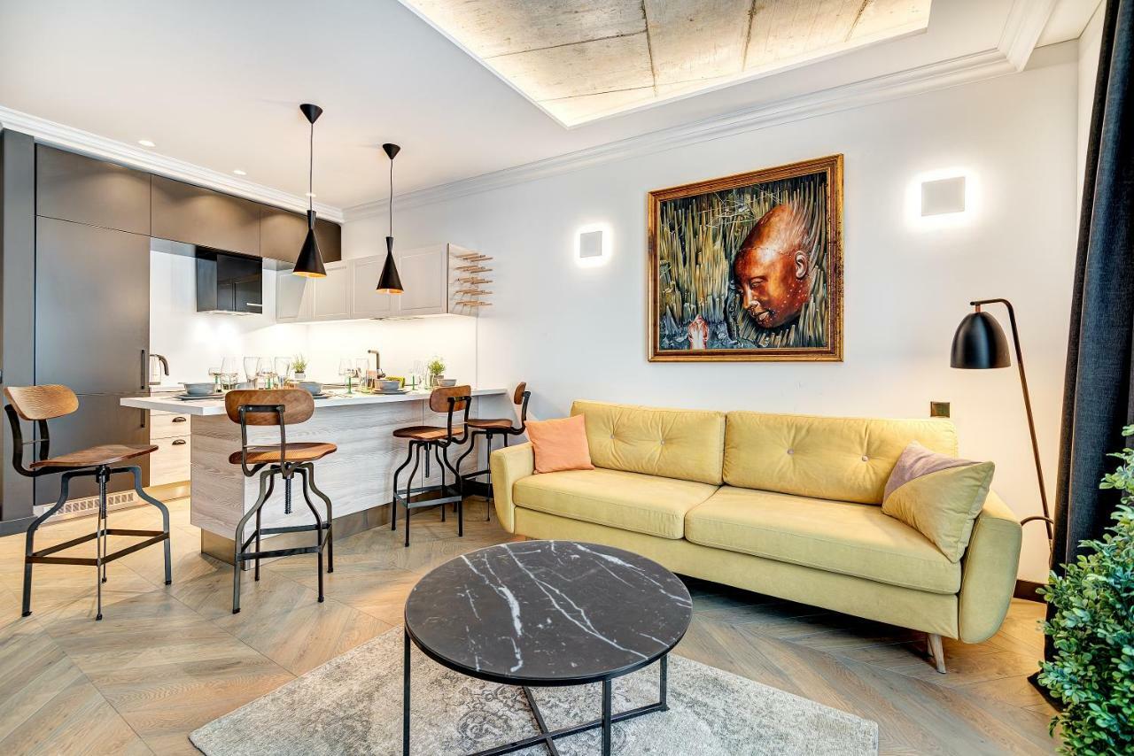 Happy Inn Presidential, Self Check-In, Parking In The Underground Garage VNO Extérieur photo